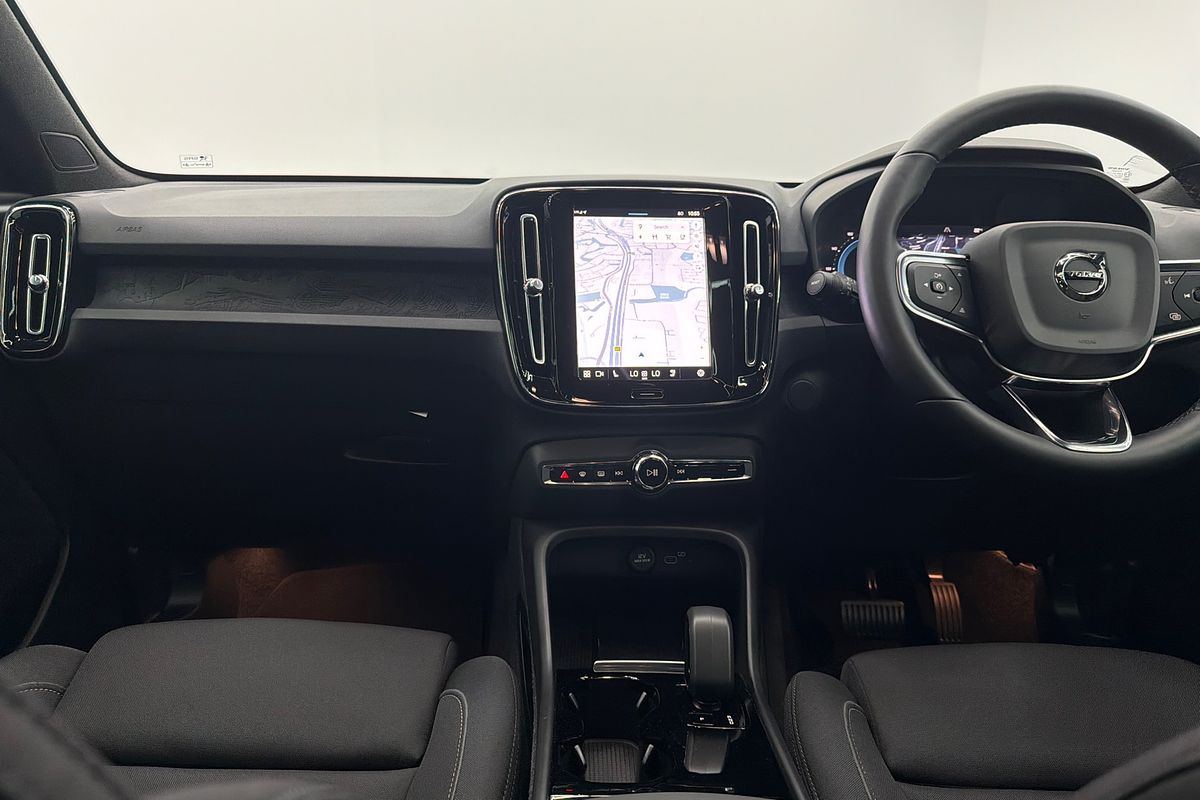 2023 Volvo C40 Recharge