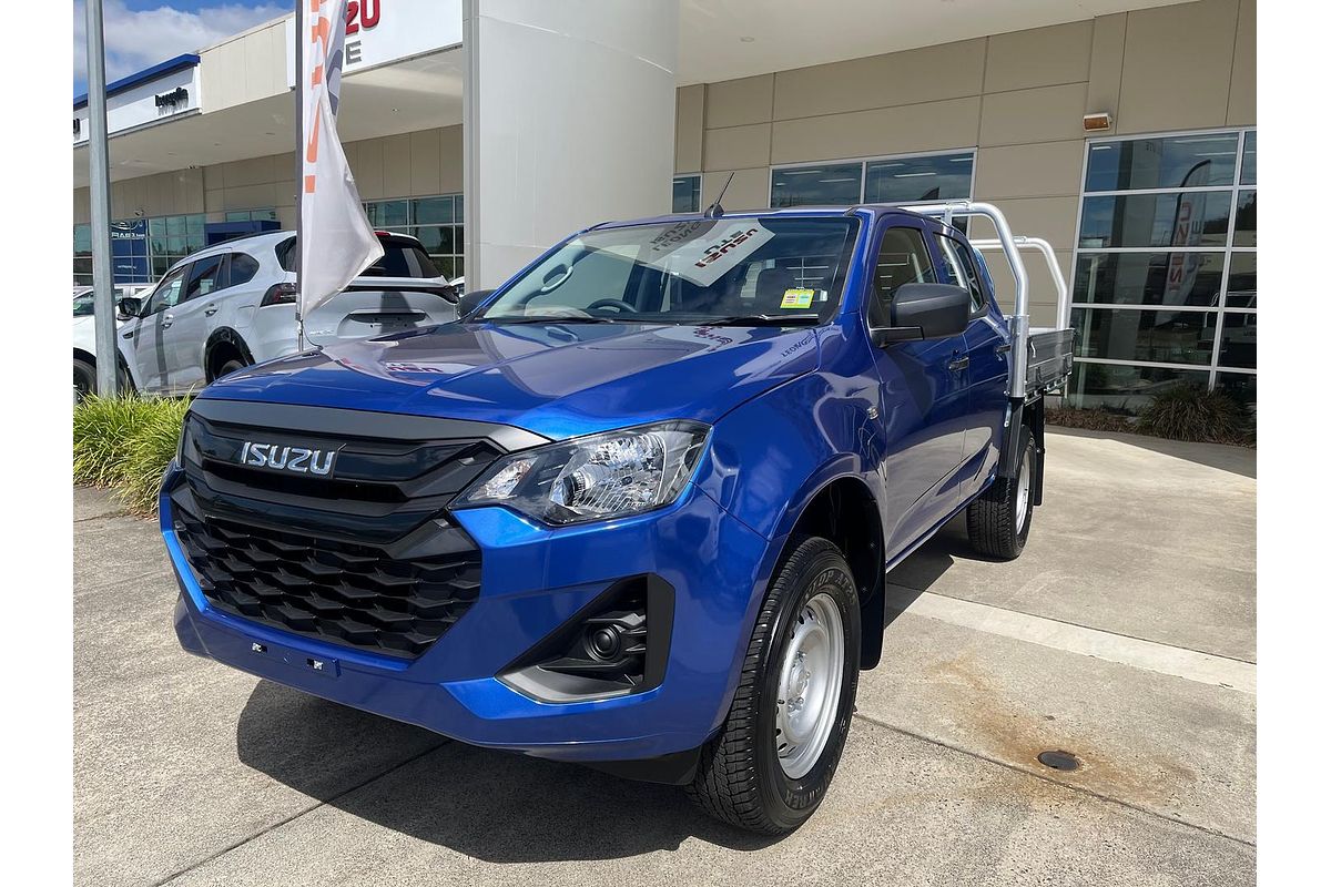 2025 Isuzu D-MAX SX 4X4