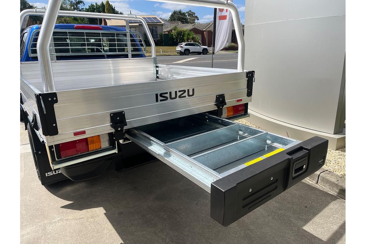 2025 Isuzu D-MAX SX 4X4