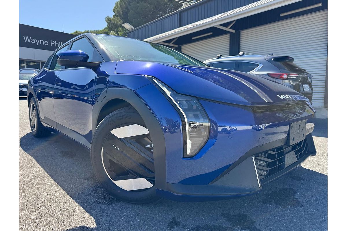 2025 Kia EV4 Air Standard Range CT