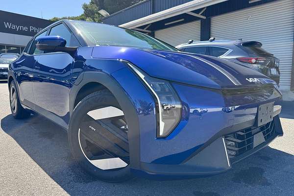 2025 Kia EV4 Air Standard Range CT thumb-0