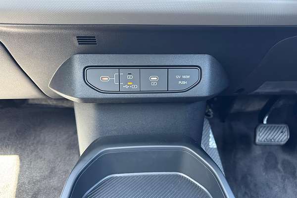 2025 Kia EV4 Air Standard Range CT thumb-22