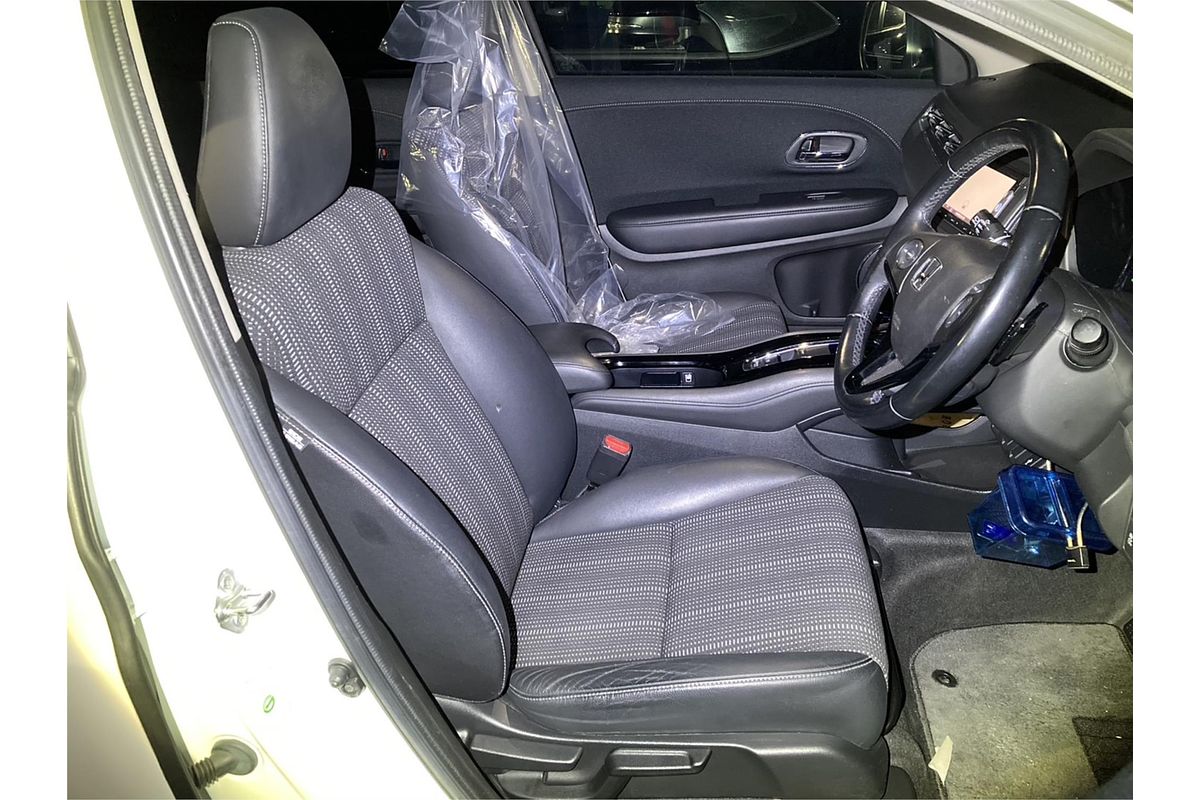 2015 Honda Vezel Hybrid Z