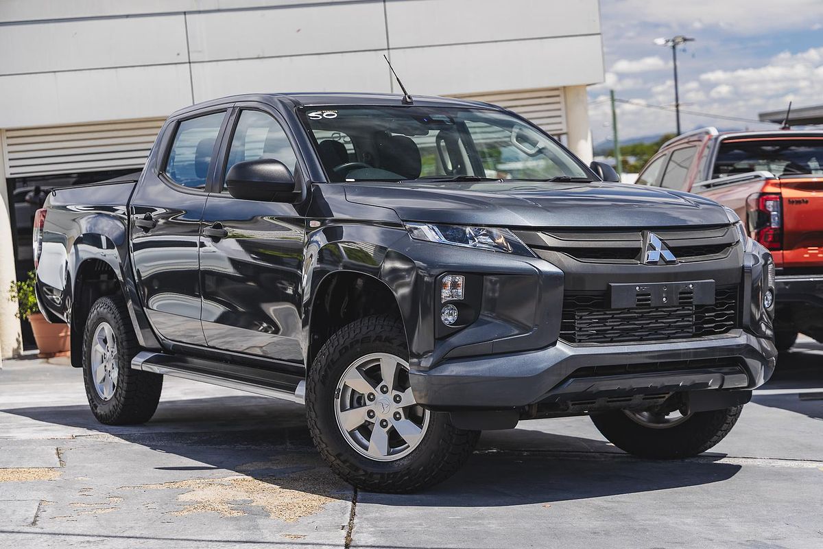 2021 Mitsubishi Triton GLX+ MR 4X4