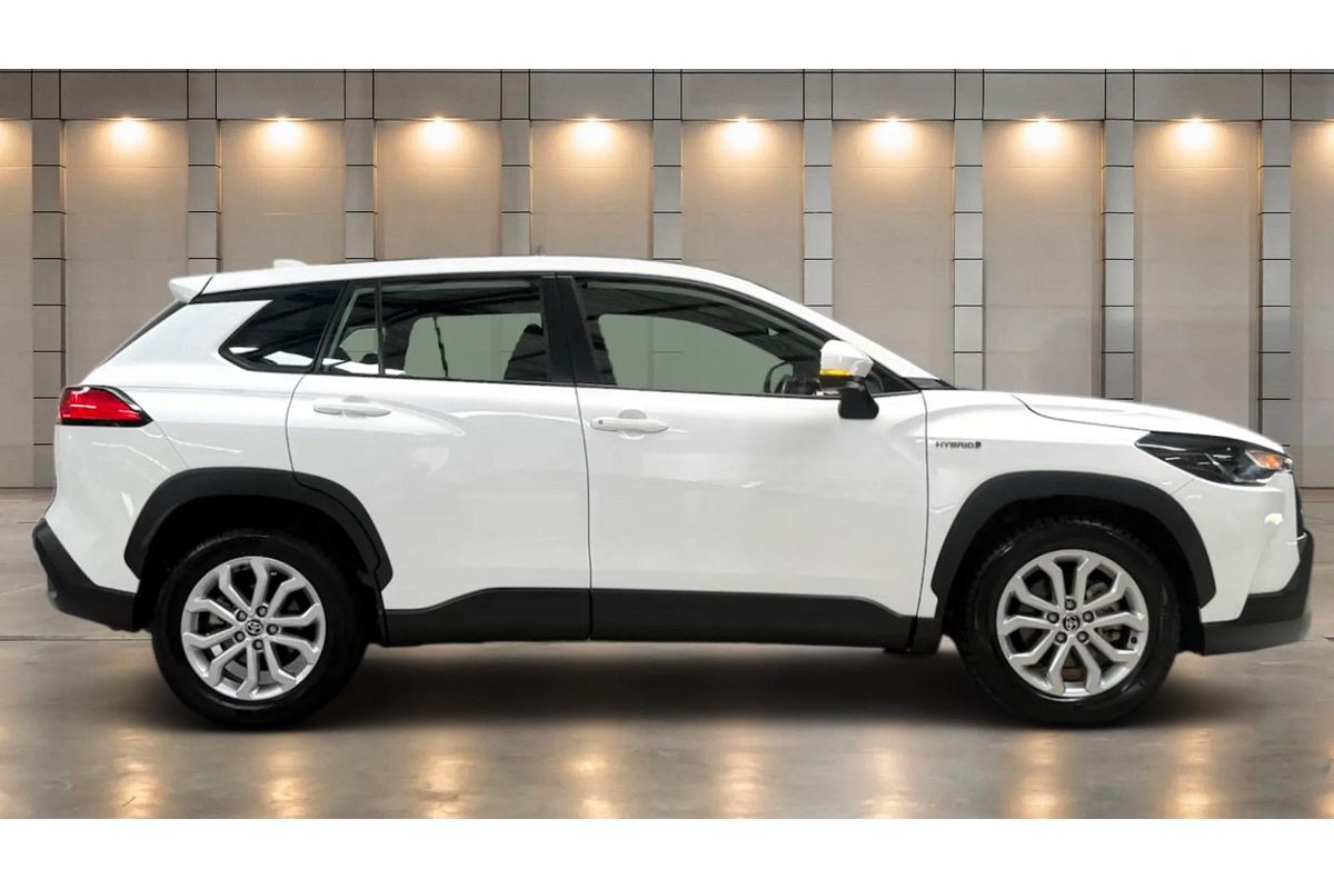 2024 Toyota Corolla Cross GX MXGH10R