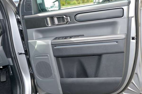 2025 Kia Tasman SX+ TK 4X4 thumb-16