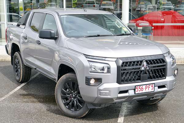 2025 Mitsubishi Triton GLS MV 4X4 thumb-0