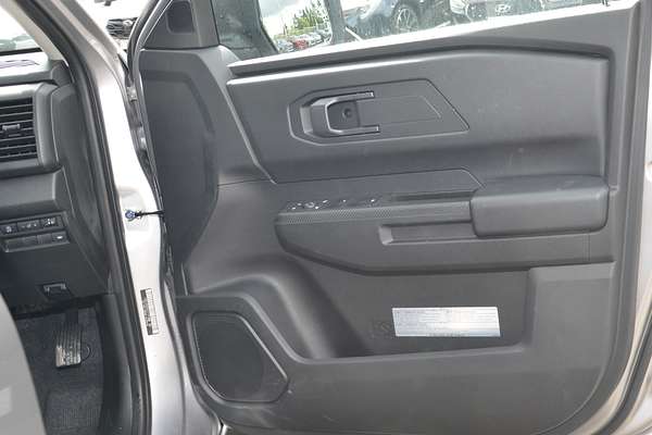 2025 Mitsubishi Triton GLS MV 4X4 thumb-15