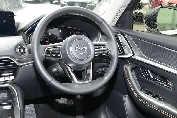 2025 Mazda CX-60 D50e GT KH Series thumb-17