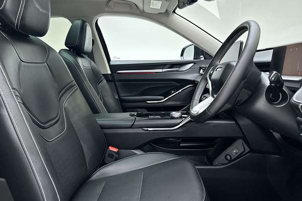 2023 GWM Haval H6 Ultra Hybrid B01 thumb-12