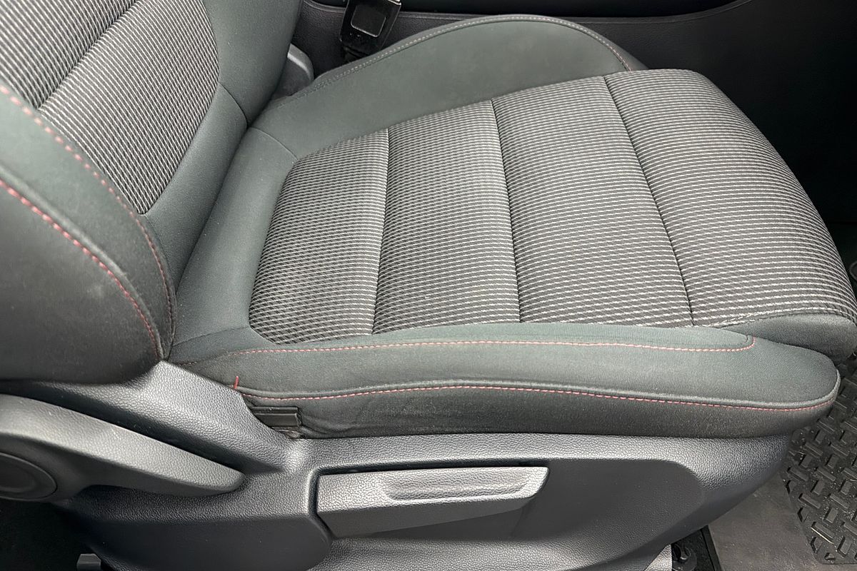 2021 MG HS Core SAS23