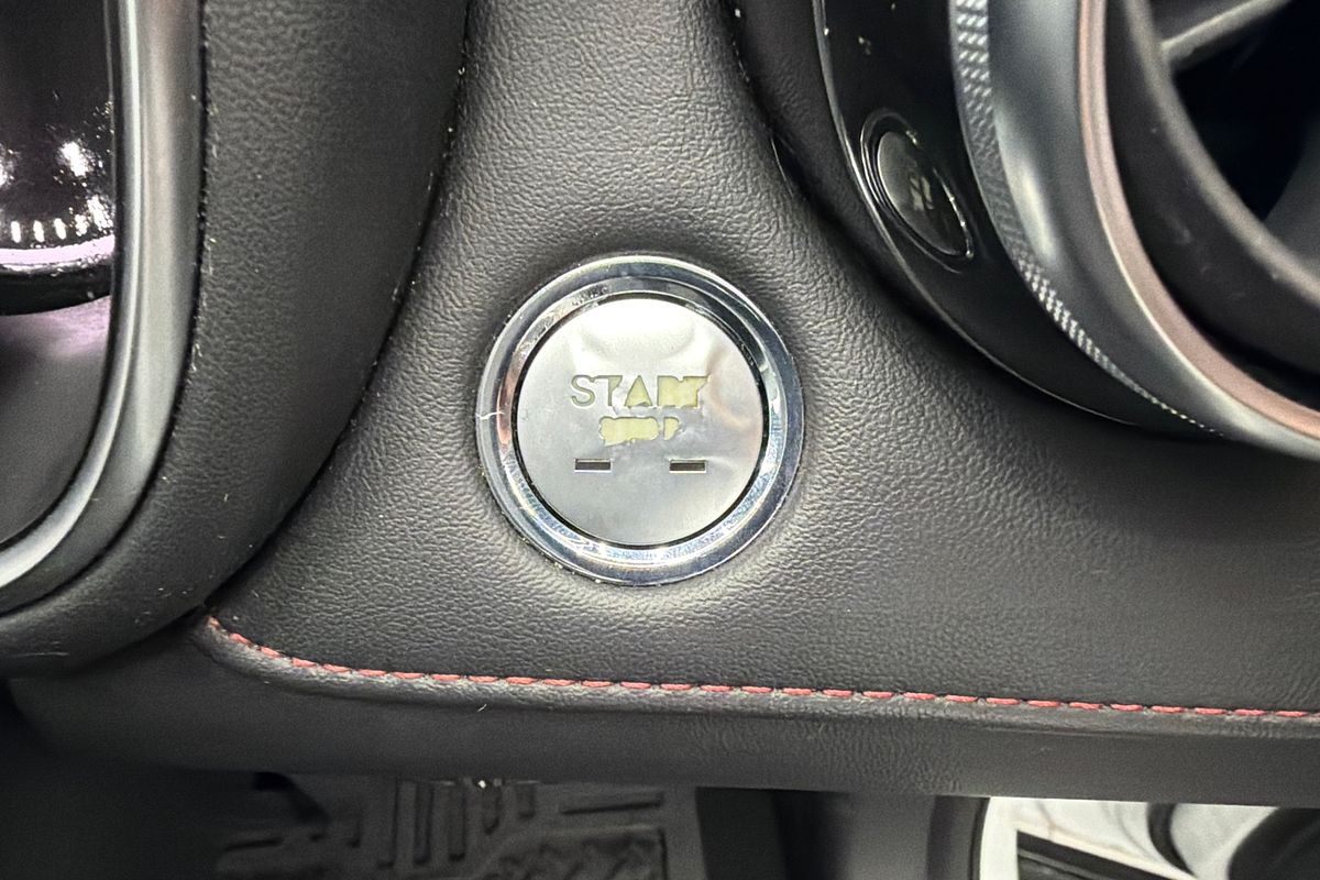 2021 MG HS Core SAS23