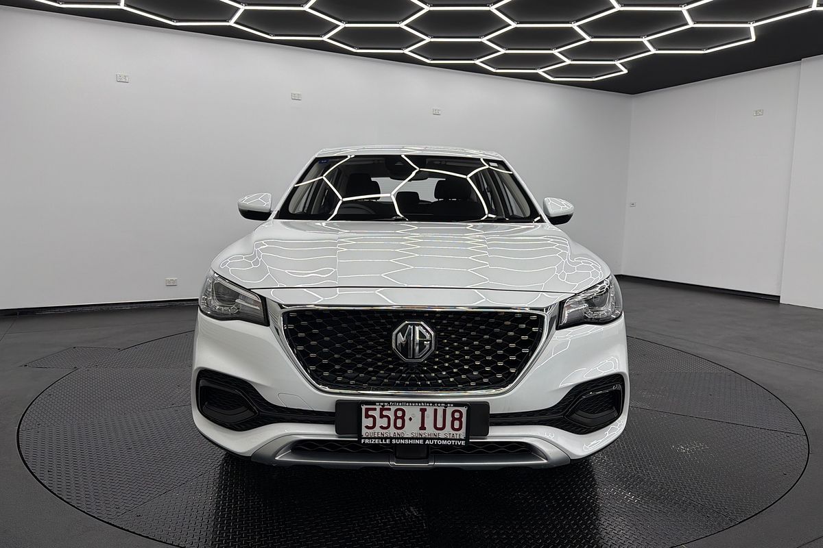 2021 MG HS Core SAS23