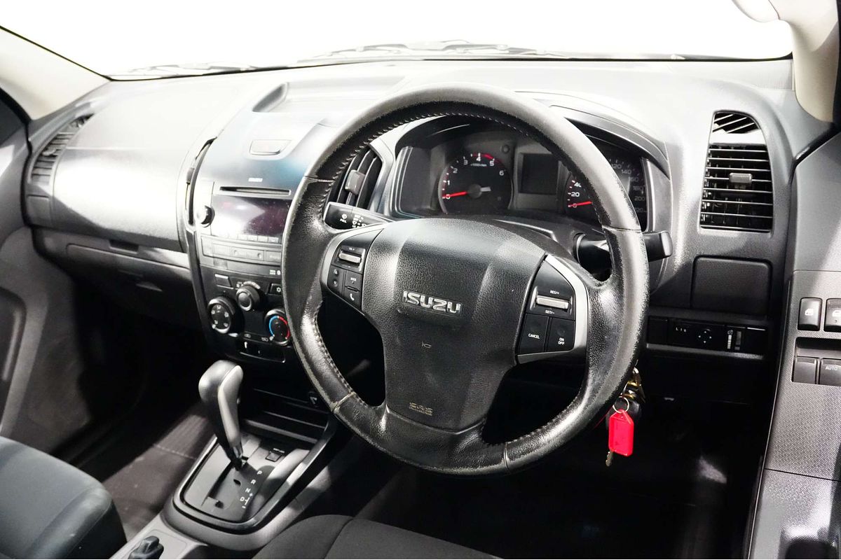 2015 Isuzu D-MAX SX High Ride Rear Wheel Drive