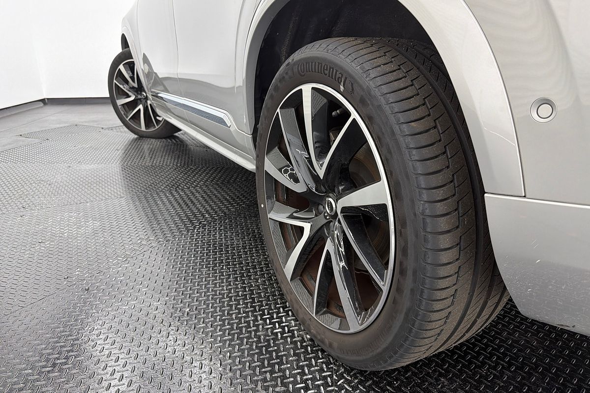 2023 Volvo XC90 Ultimate B6 Bright