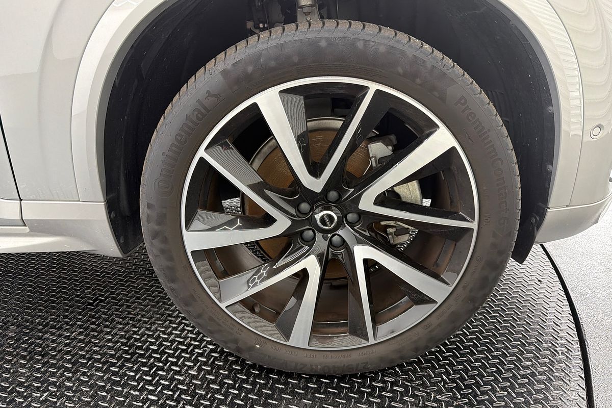 2023 Volvo XC90 Ultimate B6 Bright