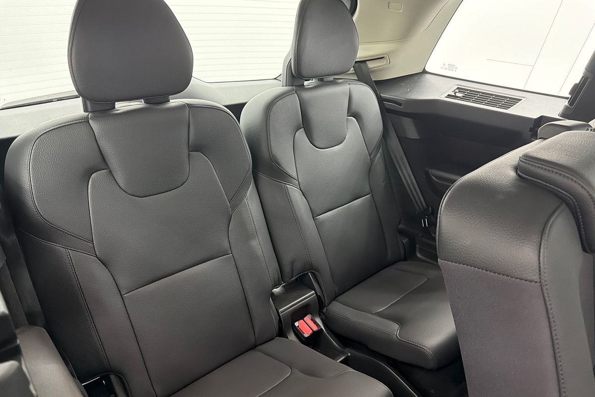 2023 Volvo XC90 Ultimate B6 Bright