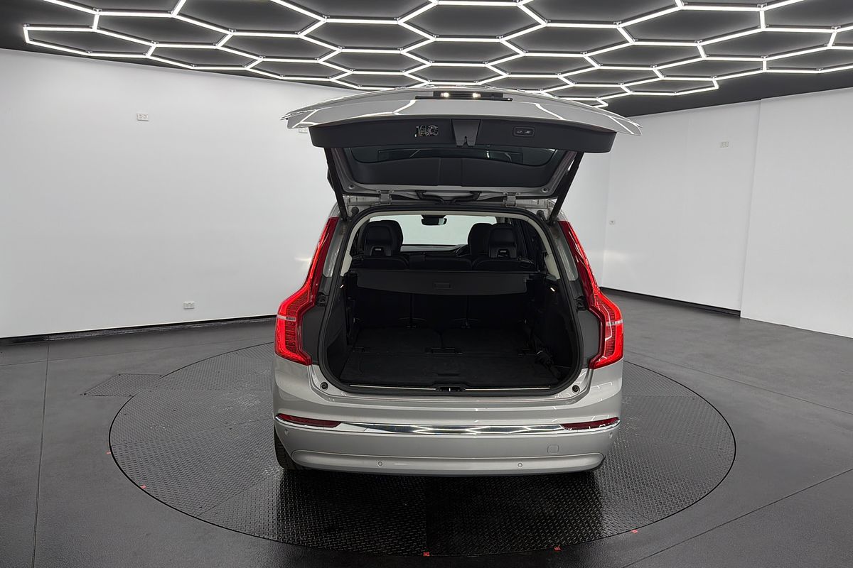 2023 Volvo XC90 Ultimate B6 Bright