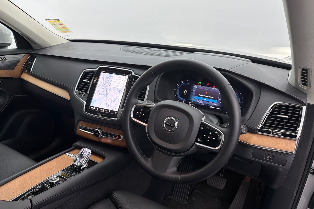 2023 Volvo XC90 Ultimate B6 Bright