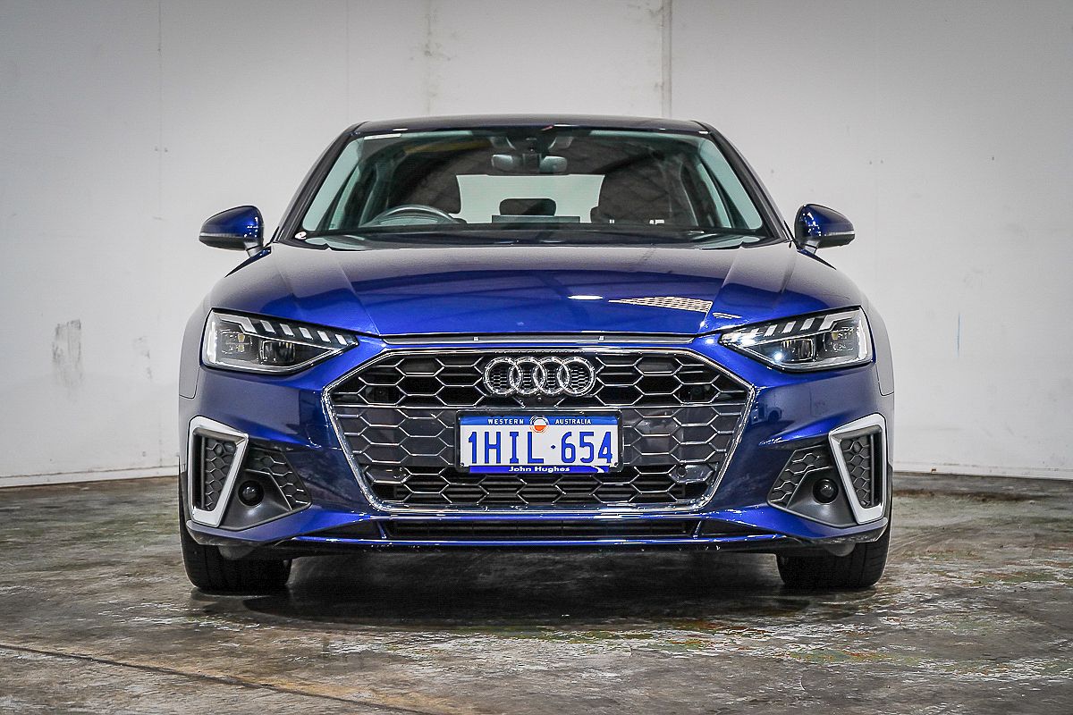 2021 Audi A4 35 TFSI S line B9