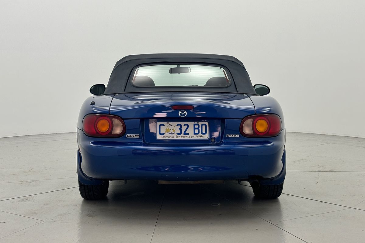 1999 Mazda MX-5 LIMITED EDITION 6 SP MANUAL 2D CONVERTIBLE 4CYL