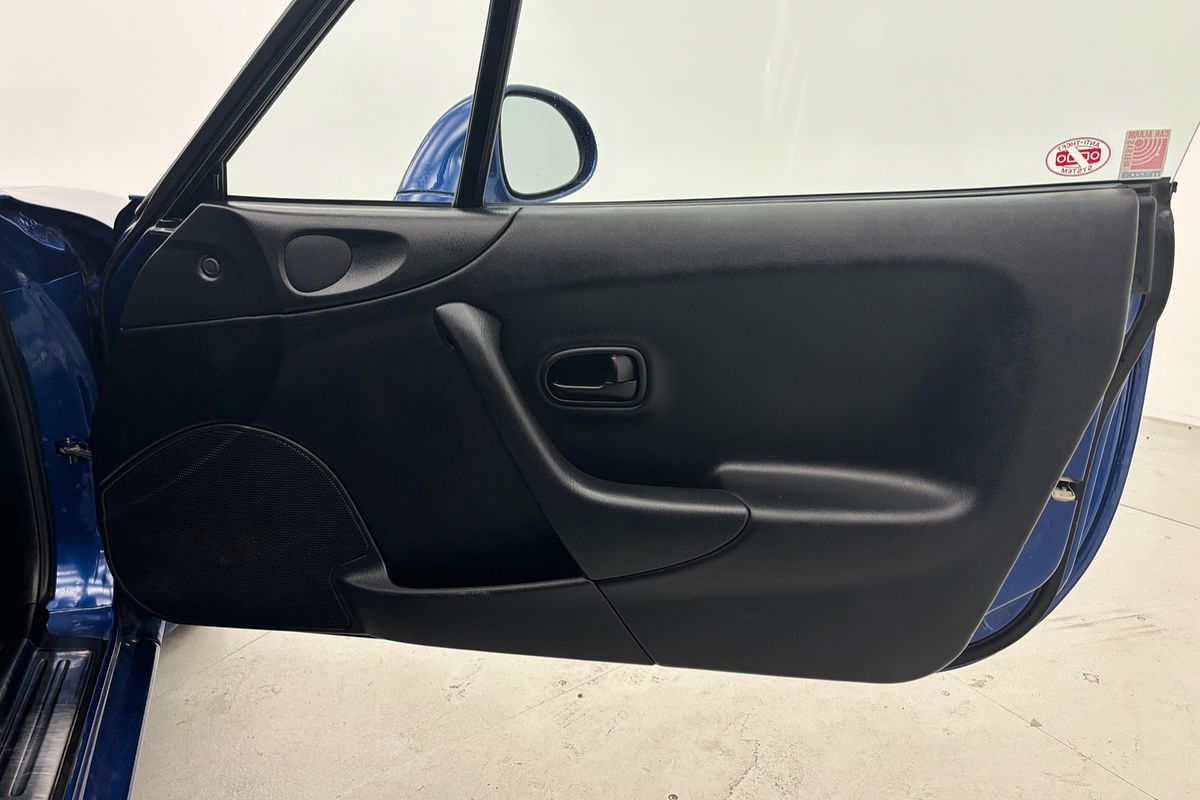 1999 Mazda MX-5 LIMITED EDITION 6 SP MANUAL 2D CONVERTIBLE 4CYL