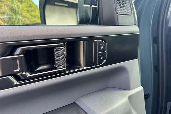 2025 Kia Tasman X-Pro TK 4X4 thumb-15