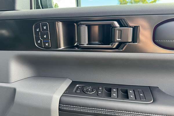 2025 Kia Tasman X-Pro TK 4X4 thumb-28