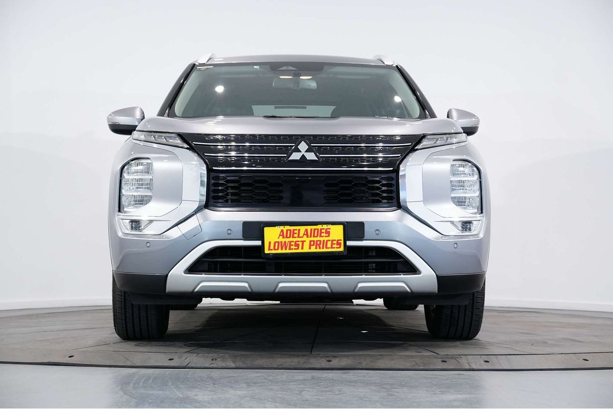 2022 Mitsubishi Outlander LS ZM