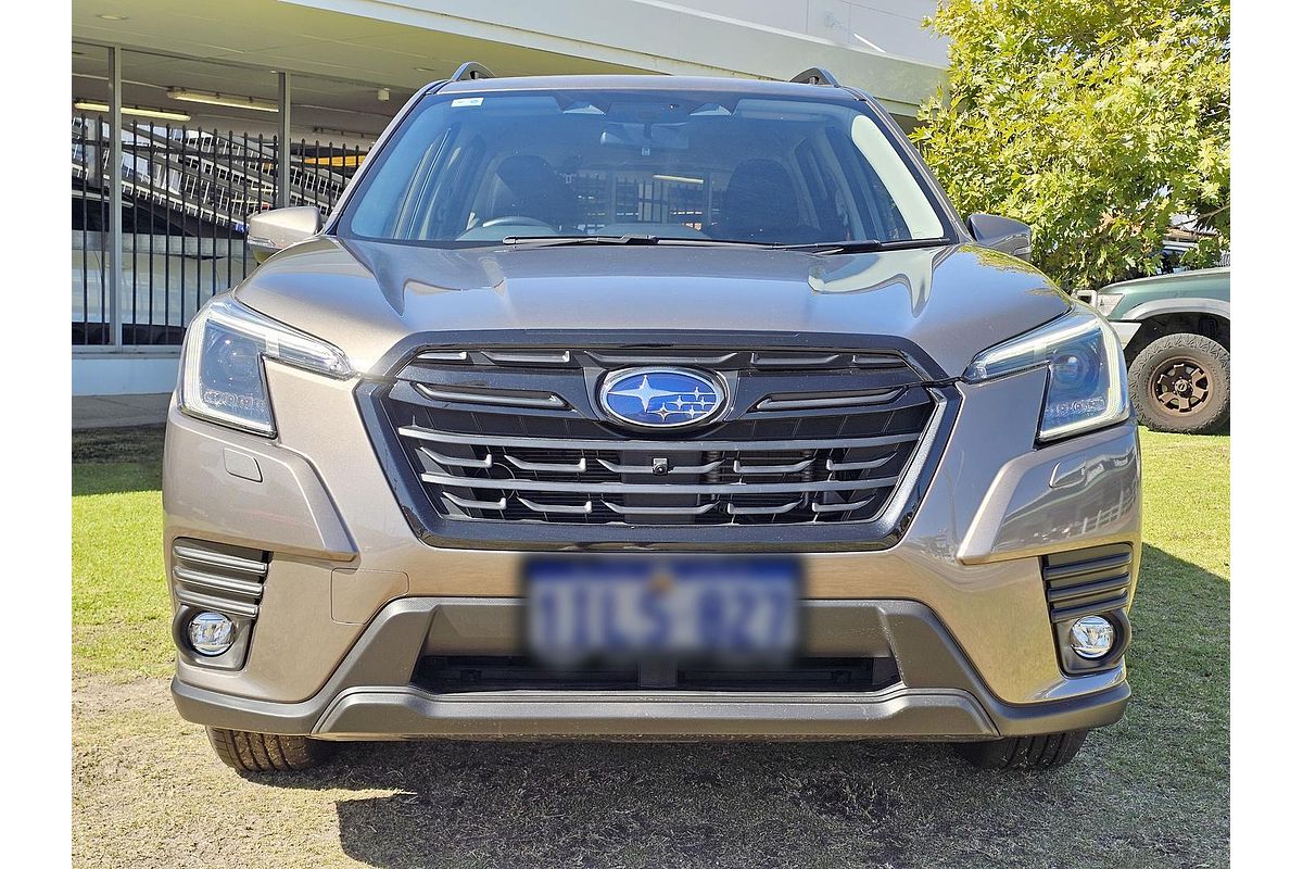 2025 Subaru Forester 2.5i Premium S5