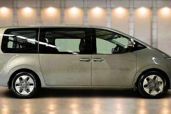 2022 Hyundai STARIA US4.V1
