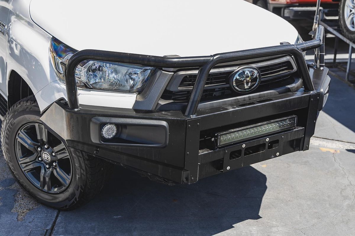 2022 Toyota Hilux SR GUN126R 4X4