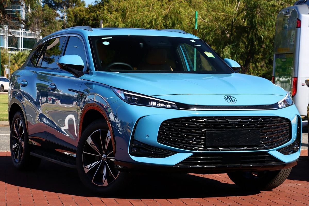 2025 MG HS Super Hybrid Essence AS33P