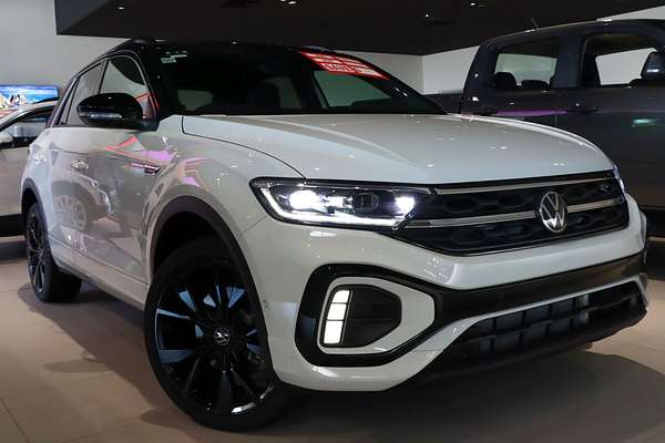 2025 Volkswagen T-Roc 140TSI R-Line D11