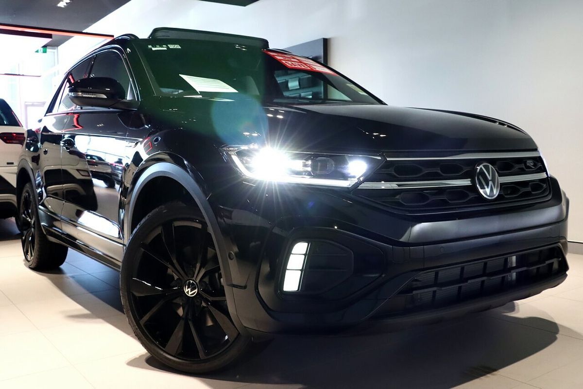 2025 Volkswagen T-Roc 140TSI R-Line D11