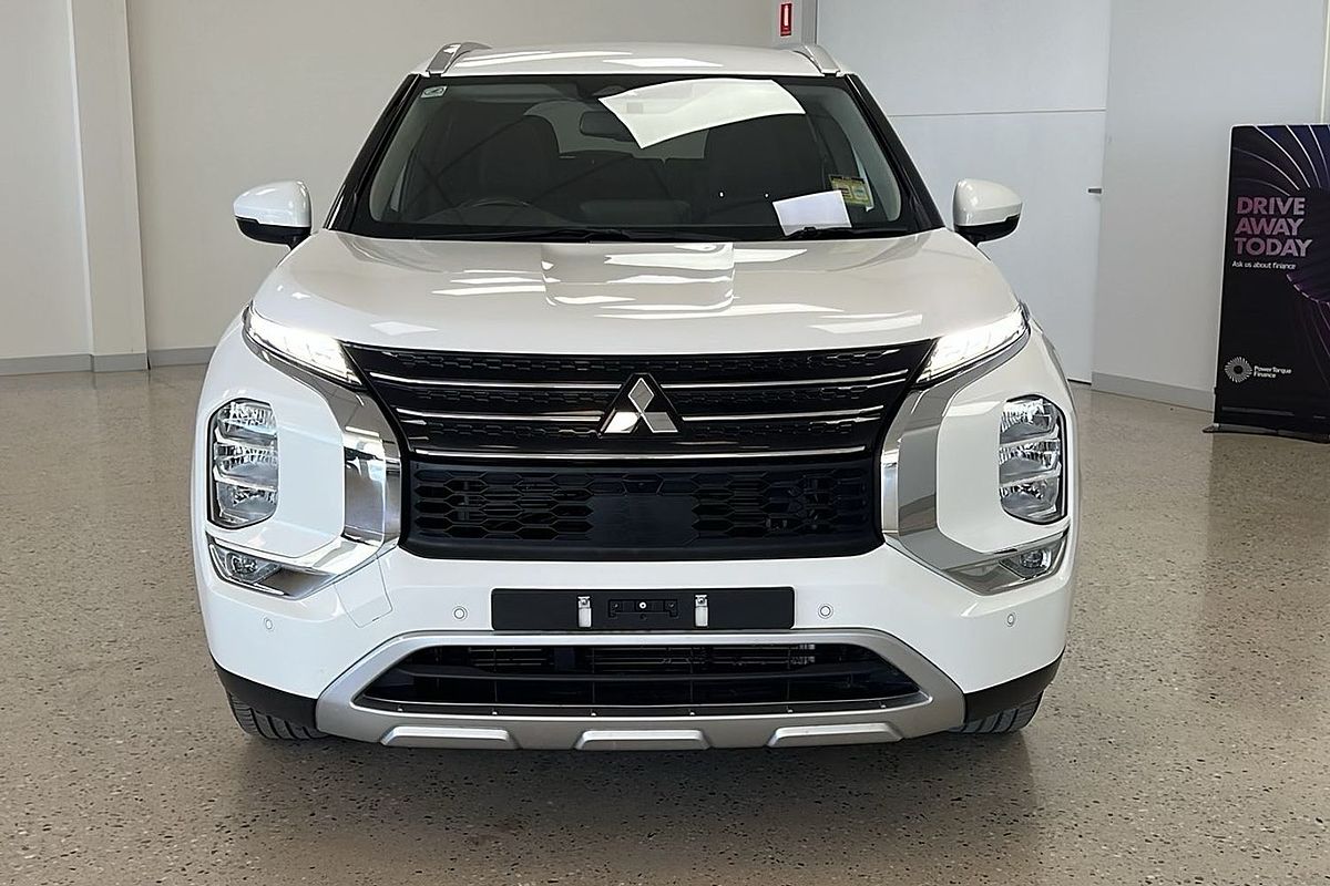 2022 Mitsubishi Outlander LS ZM