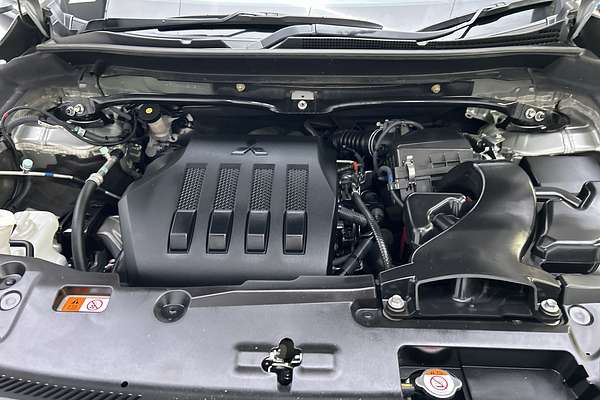 2020 Mitsubishi Eclipse Cross LS YB thumb-10