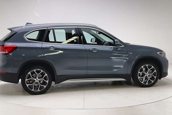 2021 BMW X1 sDrive18i F48 LCI thumb-8