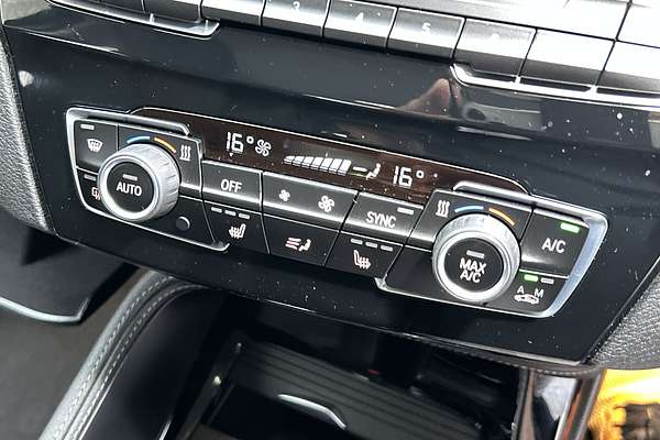 2021 BMW X1 sDrive18i F48 LCI thumb-16