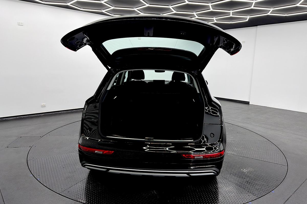 2021 Audi Q5 45 TFSI FY