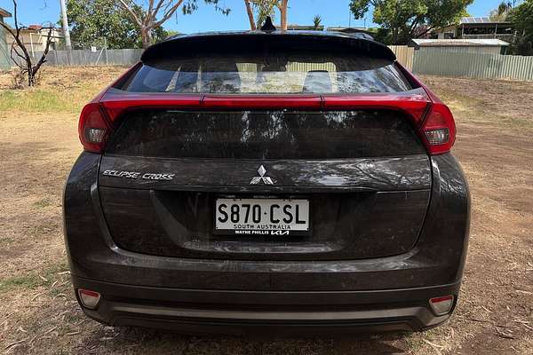 2018 Mitsubishi Eclipse Cross ES YA thumb-4