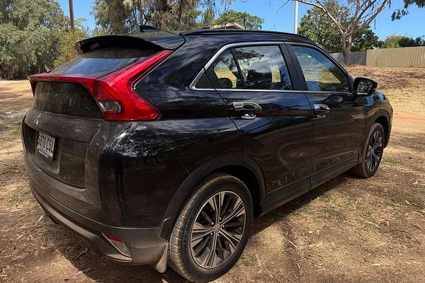2018 Mitsubishi Eclipse Cross ES YA thumb-5