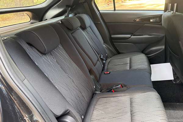 2018 Mitsubishi Eclipse Cross ES YA thumb-13