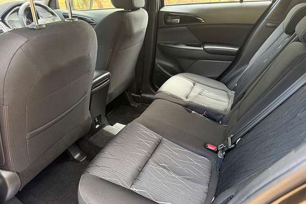 2018 Mitsubishi Eclipse Cross ES YA thumb-15