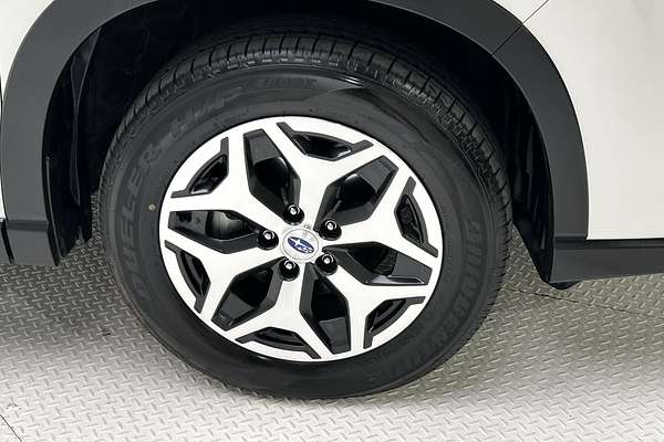 2024 Subaru Forester 2.5i S5 thumb-9