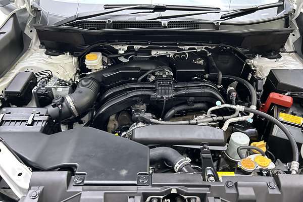 2024 Subaru Forester 2.5i S5 thumb-10