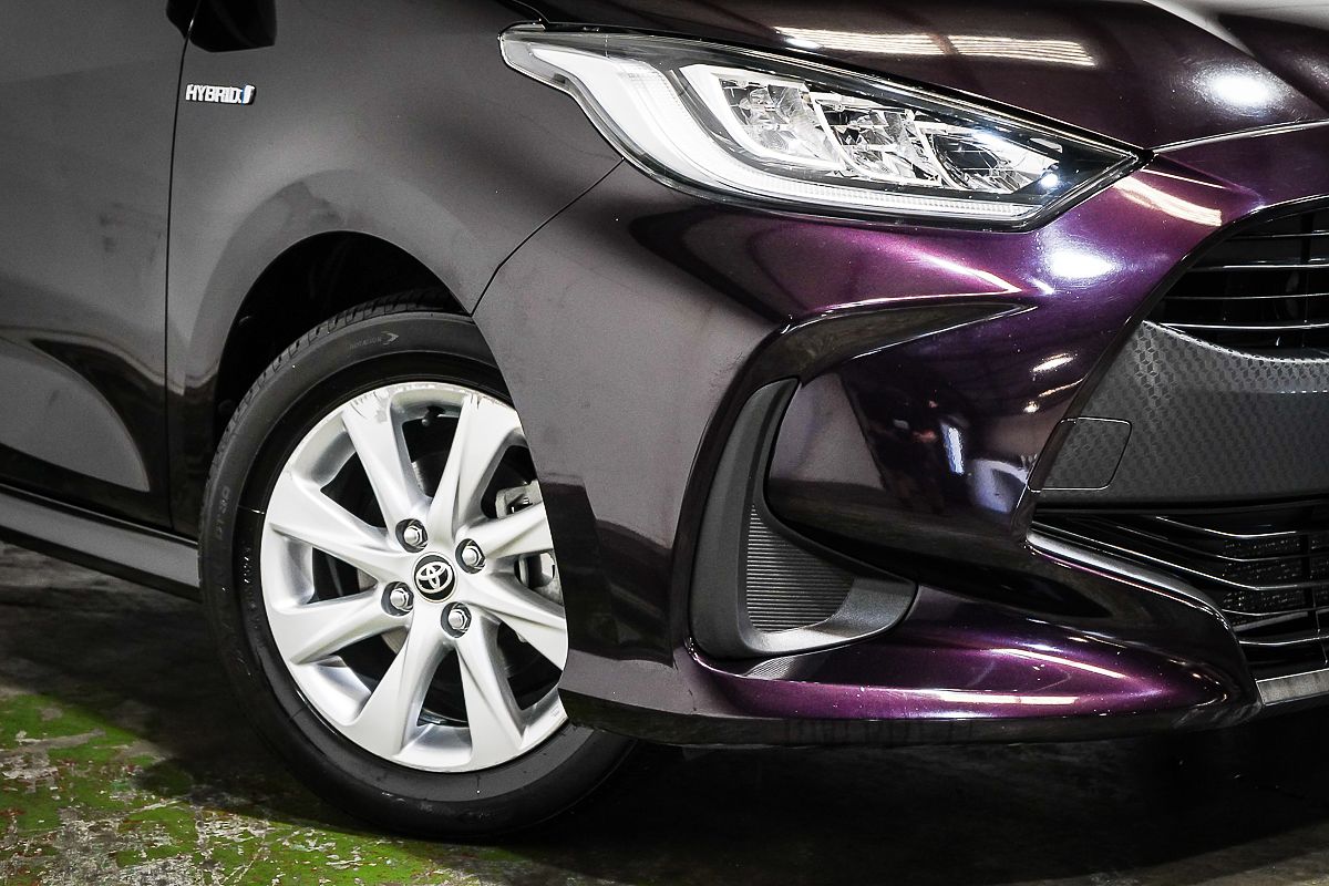 2021 Toyota Yaris SX Hybrid MXPH10R