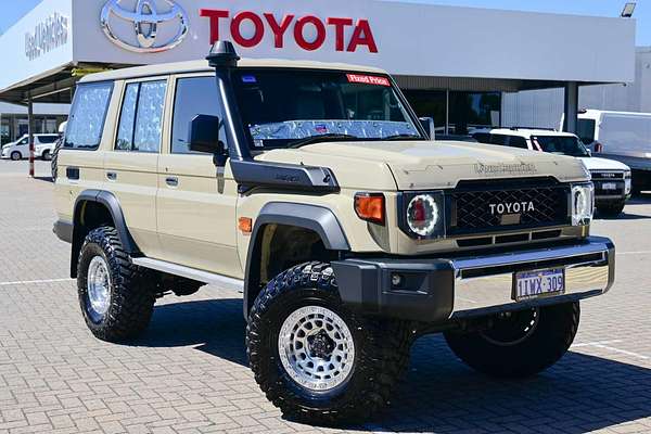 2024 Toyota Landcruiser GXL VDJL76R