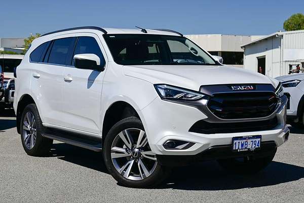 2024 Isuzu MU-X LS-T