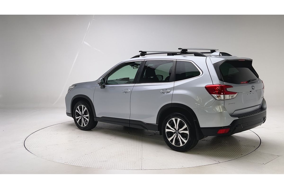 2020 Subaru Forester 2.5i Premium S5